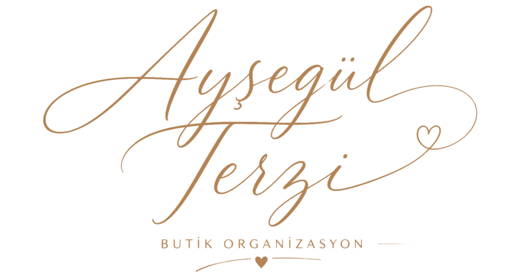 Uzay temalı çocuk doğum günü organizasyonu, balon süslemeleri ve özel konsept dekorasyonu